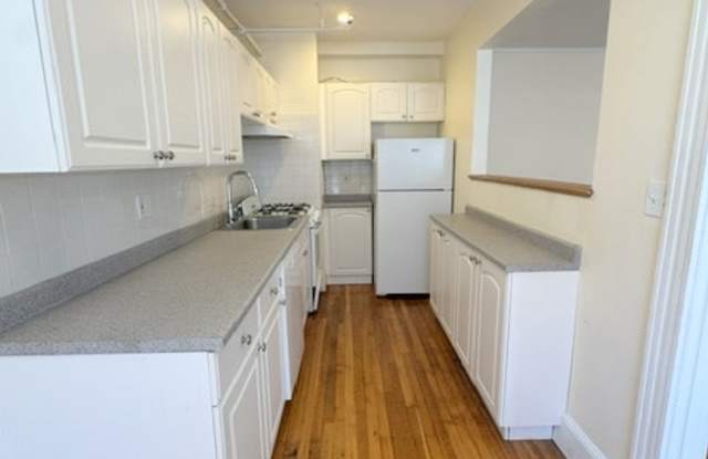 1607 Commonwealth Ave photos photos