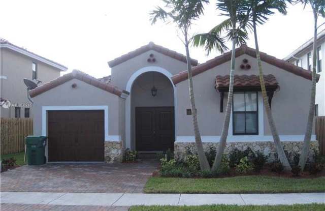 10340 NW 10th St - 10340 Northwest 10th Street, Fountainebleau, FL 33172