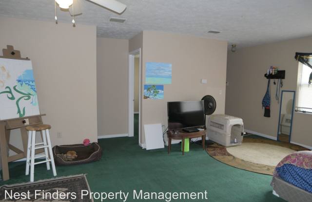 11723 Saints Rd Gallery 3