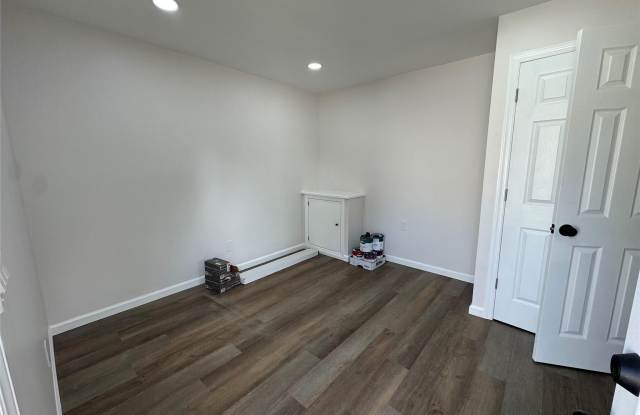 20 irving Place - 20 Irving Place, Islip Terrace, NY 11752 20 irving Place - 20 Irving Place, Islip Terrace, NY 11752