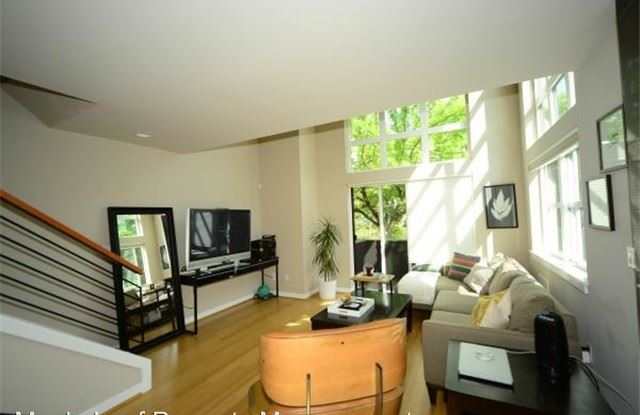 537 Martin Luther King Way S #B Gallery 3