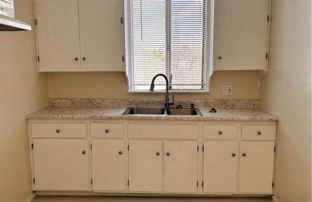 3672 S Western Avenue photos photos