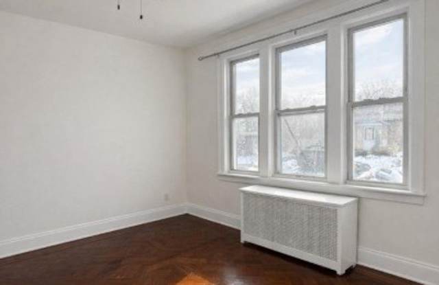 391 Delano Pl photos photos