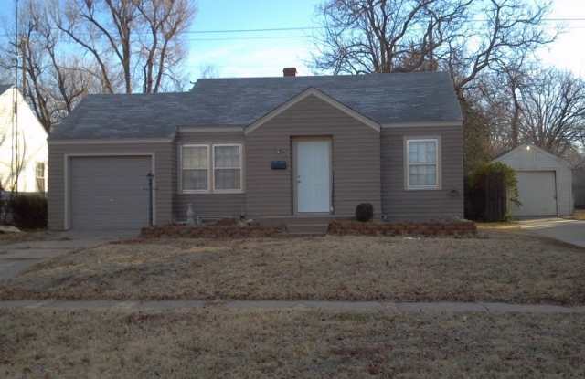1118 N Terrace - 1118 North Terrace Drive, Wichita, KS 67208