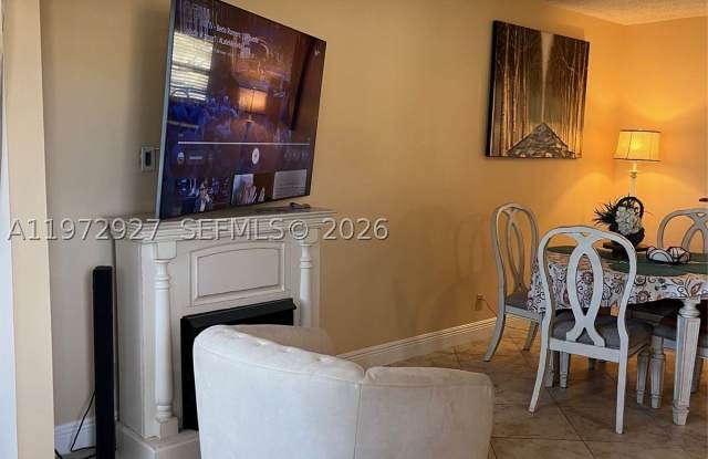 752 Lori Dr Gallery 4