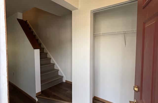 161 Hillside Heights Gallery 2