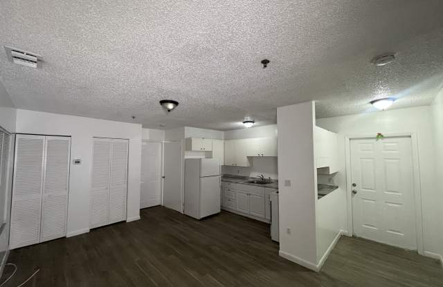 7126 NW 14th Place #5 photos photos