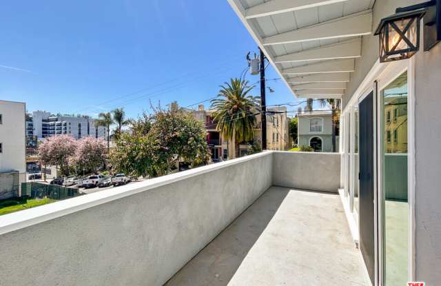 1128 Larrabee Street - 1128 Larrabee Street, West Hollywood, CA 90069