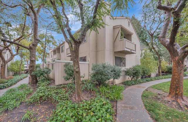3033 Kaiser Dr Gallery 2