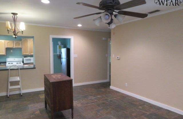 2213 WENONAH AVENUE Gallery 4