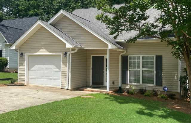 Great home close to all surrounding West Augusta - 2039 Glennfield Lane, Augusta, GA 30909