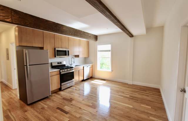 12 Greenwood Pl Gallery 1