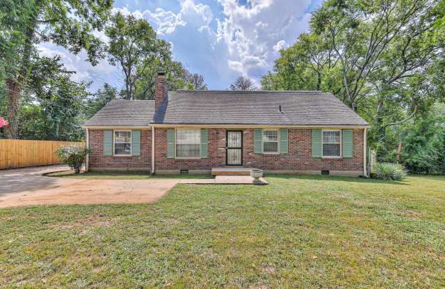 1032 Dozier Place photos photos