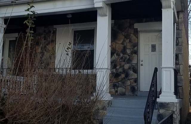 Large Front Porch Row - West Philadelphia photos photos