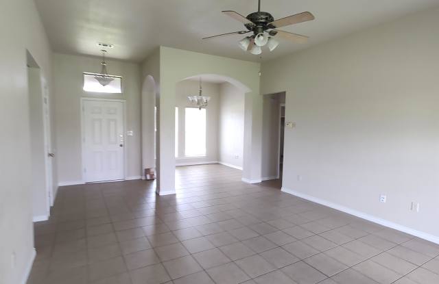 5460 Westmeadow Lane Gallery 3