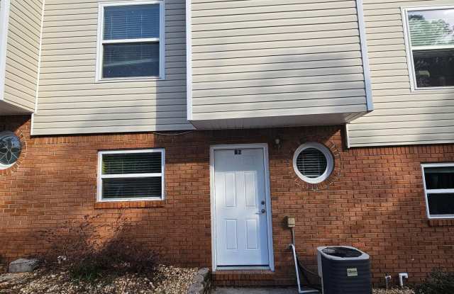 1325 W 12th Street - 1325 West 12th Street, Panama City, FL 32401