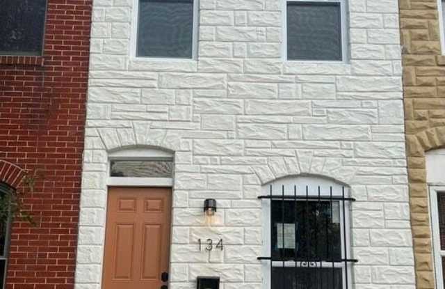 134 N DECKER Avenue Gallery 1
