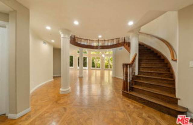 1109 Pine Drive Gallery 4