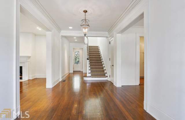 120 Peachtree Cir Gallery 2
