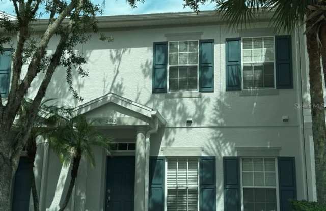 2432 CARAVELLE Circle Gallery 1