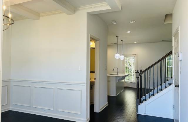 162 Ashton Place Gallery 4