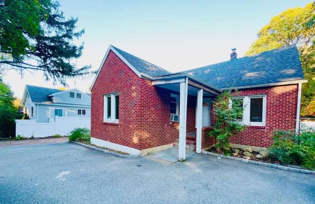 370 Woodbury Road - 370 Woodbury Road, Nassau County, NY 11797