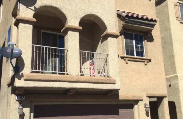 STUNNING HOME WITH BREATH TAKING STRIP VIEW! photos photos STUNNING HOME WITH BREATH TAKING STRIP VIEW! photos photos