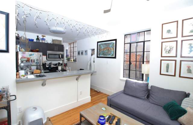 Newly renovated one bedroom unit in a great location in Brewerytown Gallery 3