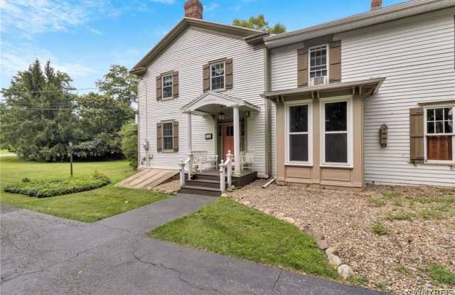 7406 Quaker Road Gallery 3