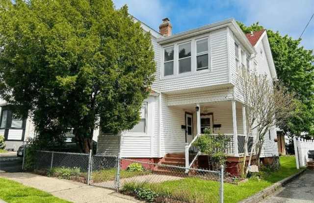 12 Parry Avenue photos photos