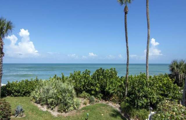 8880 N Sea Oaks Way unit: 208 photos photos