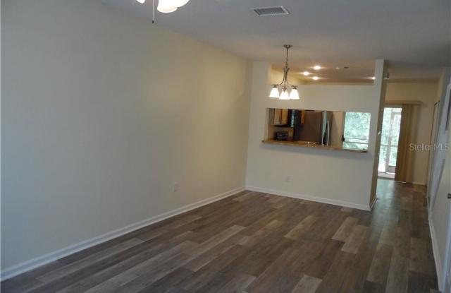 8535 HUNTERS KEY CIRCLE Gallery 2