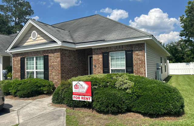 Available Mid-June 2 bed/ 2 bath Townhouse in Savannah, GA. photos photos