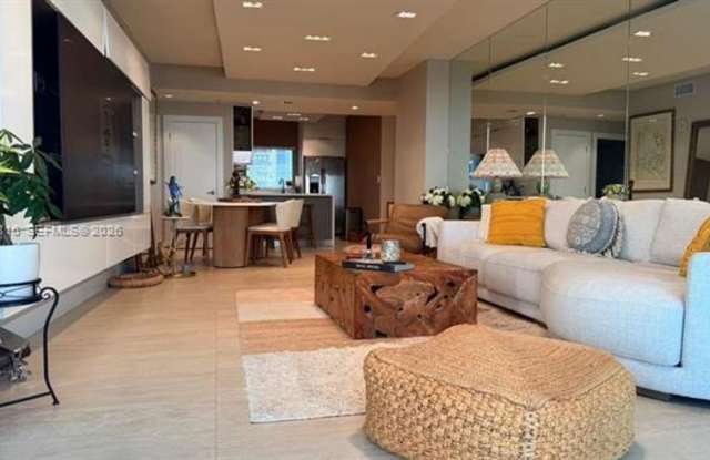 601 NE 36th St cu-1306, Miami, FL 33137 Gallery 4