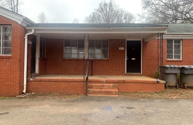 3021 Minnesota Road - 3021 Minnesota Road, Charlotte, NC 28208