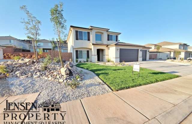 6 Bedroom, 3.5 Bath, 3 Car Garage in the Desired Little Valley Community.- Pets Negotiable photos photos