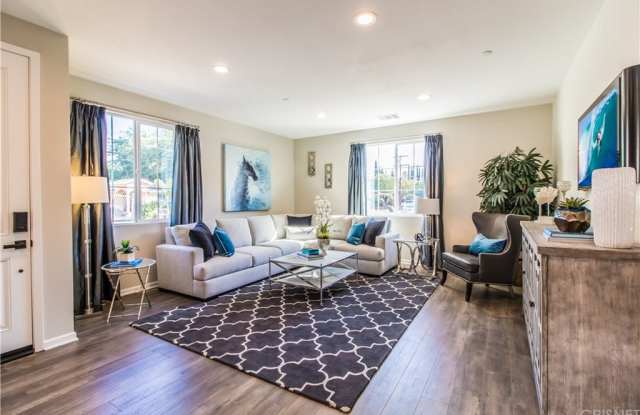 7061 W Firmament Avenue Gallery 2