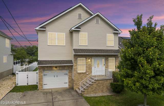 36 Main Street photos photos