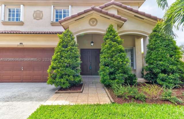 21222 SW 88th Pl Gallery 3
