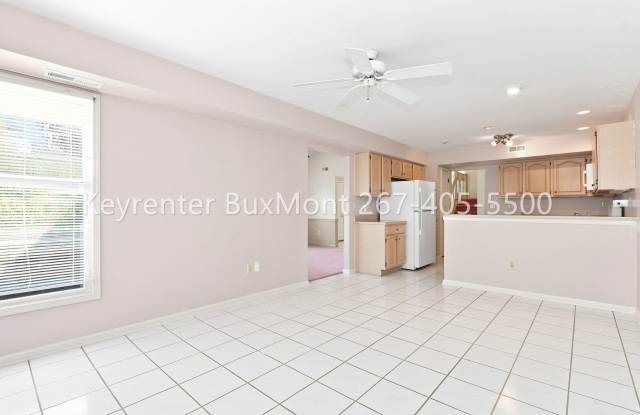 Spacious 3-Bed 2.5-Bath Townhome in Newtown Gate Gallery 3