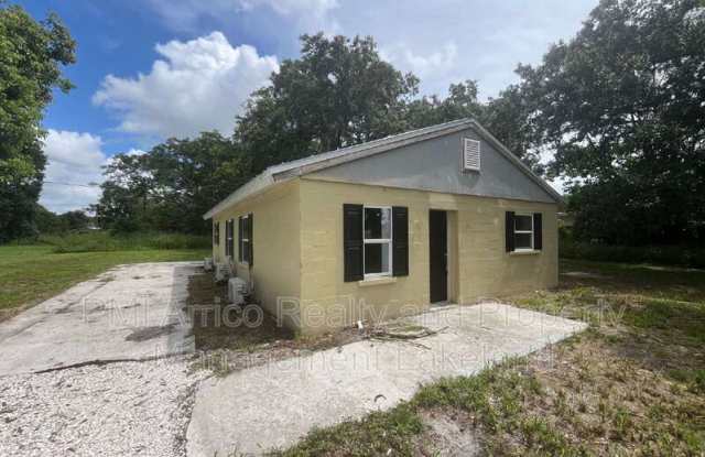 8170 State Road 60 E photos photos