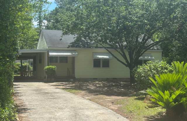 New Rental Available-2 Bedroom 1 Bath - 1908 West Whitney Avenue, Albany, GA 31707
