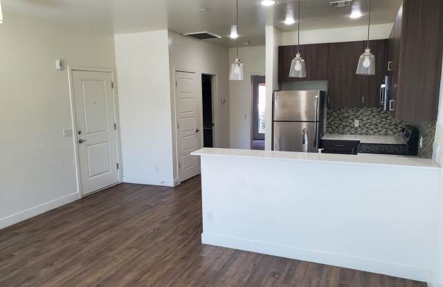 8053 East Thomas Road Gallery 2