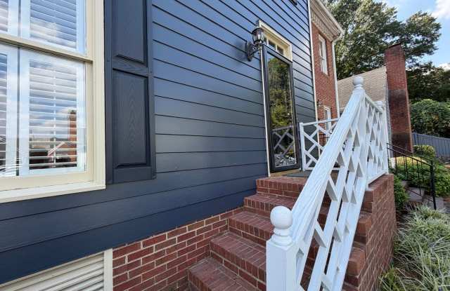 Lovely Condo 3/1.5 in Old East Rome- $1,595 Gallery 3