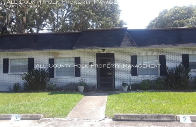 519 Duchess Court - 519 Duchess Court, Lakeland, FL 33803