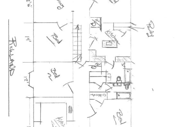 1327 Richland Street - A Gallery 3