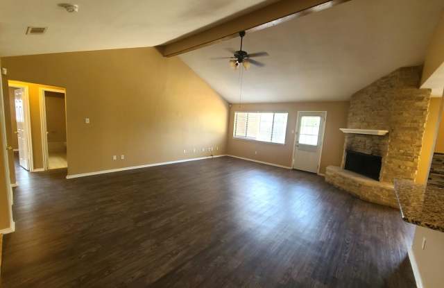 2313 Barada Court Gallery 2