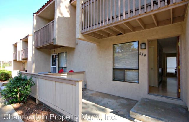 689 Copper Dr - 689 Copper Drive, Vista, CA 92083
