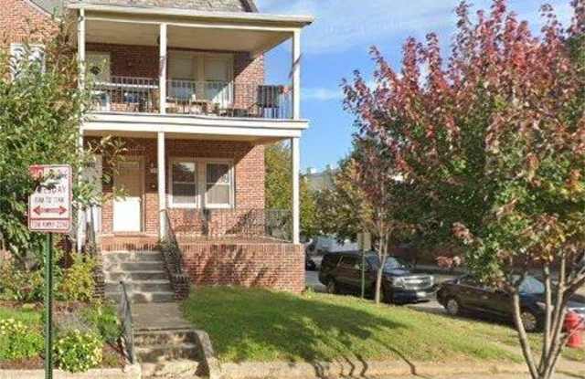 2501 Linden Avenue - 1B /Private Bath Available $850 photos photos