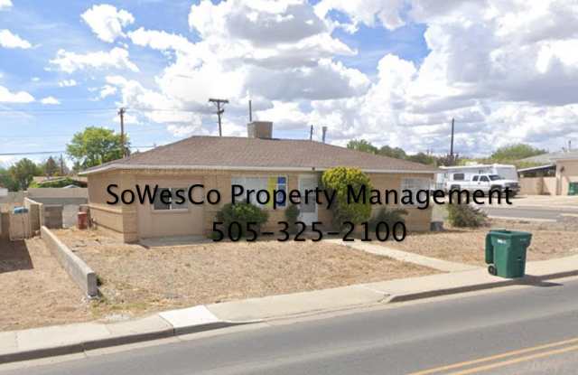 Three Bedroom Home in Central Farmington photos photos